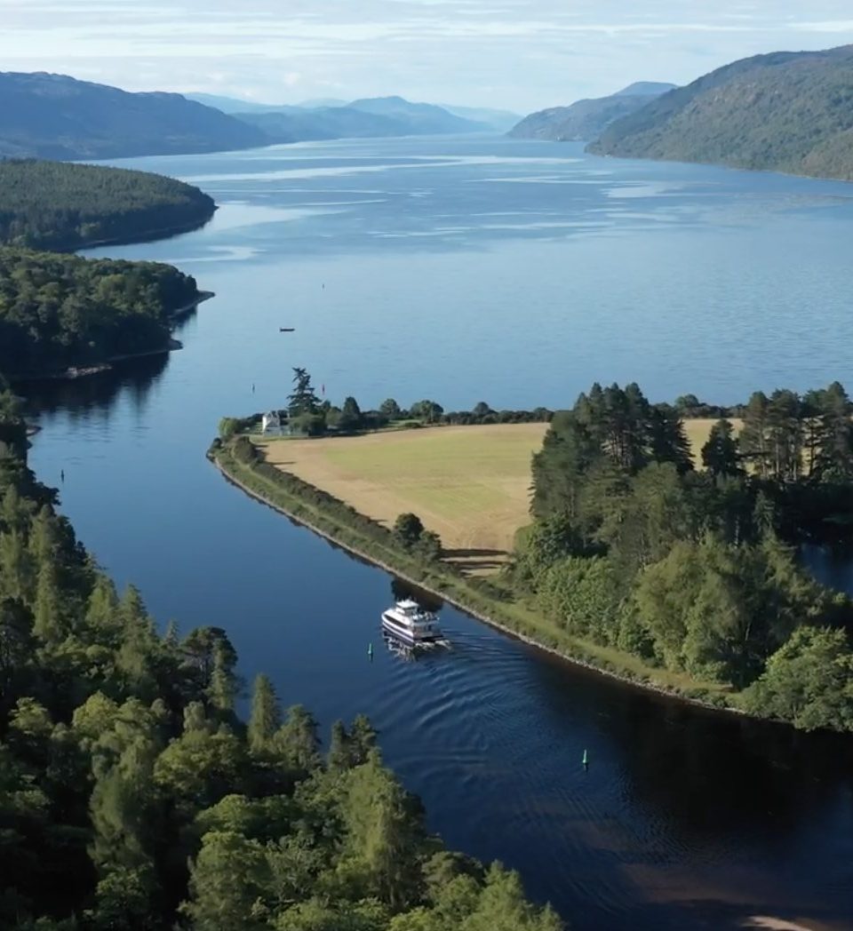 Cruise on Loch Ness with Jacobite