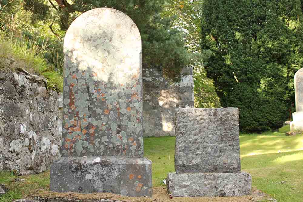 Boleskin Grave